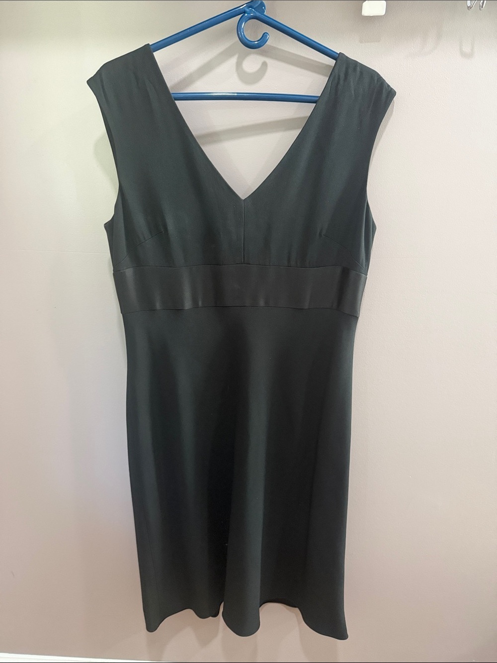 Ann Taylor Black V-Neck Midi Sheath Dress